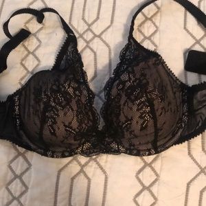 Black lace bra
